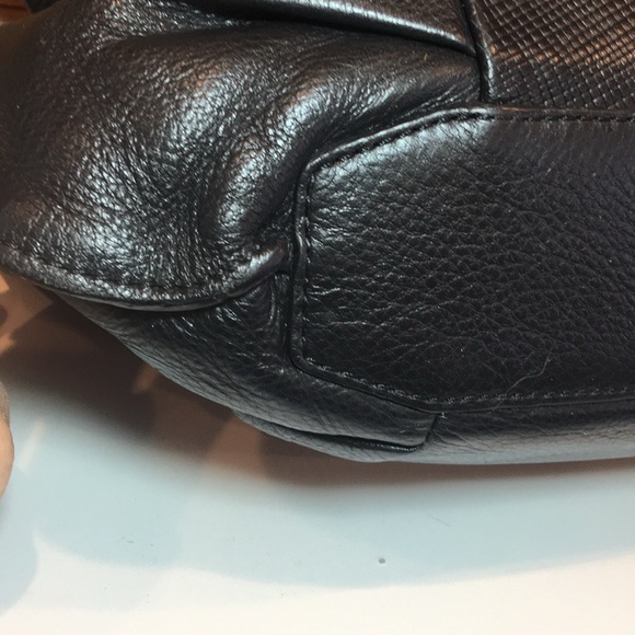 Brighton black pebble leather with cross grain front panel shoulder bag - Picture 11 of 17